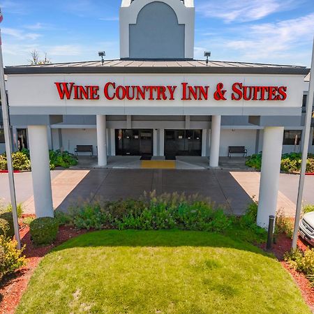 Best Western Plus Wine Country Inn & Suites Санта-Роза Экстерьер фото