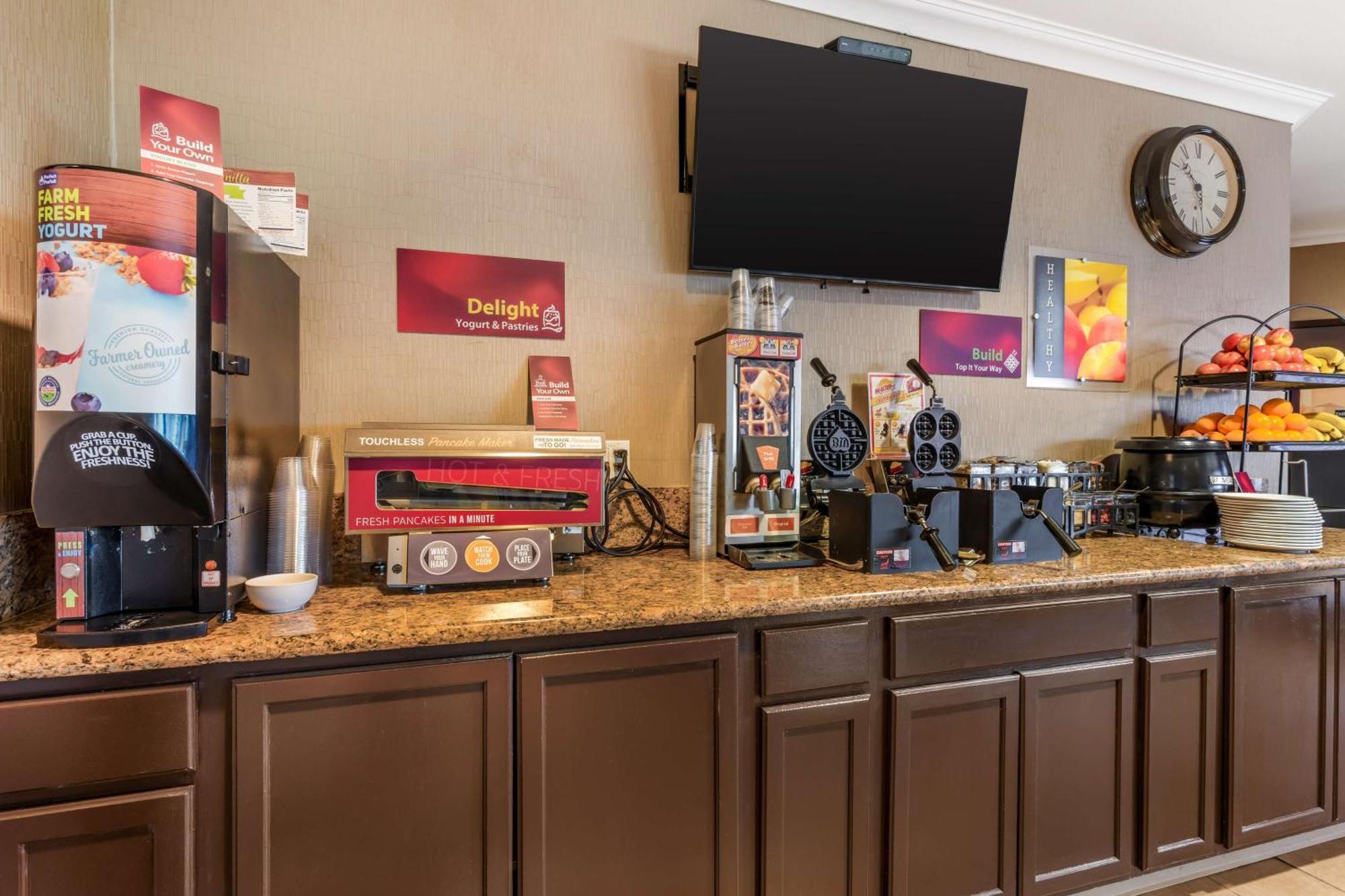Best Western Plus Wine Country Inn & Suites Санта-Роза Экстерьер фото
